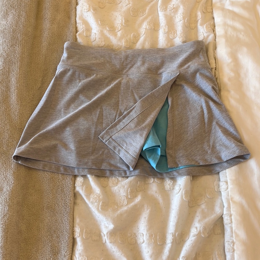 Gray and blue Old Navy active wear skort